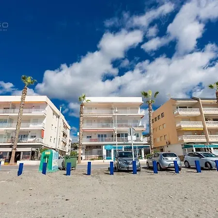 Szimple Magnific Seaviews Apartment *